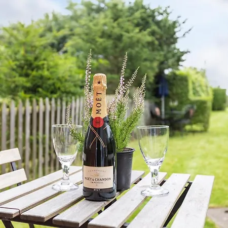 Coastguard's With A View Holiday home