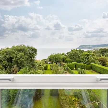 Coastguard's With A View Holiday home