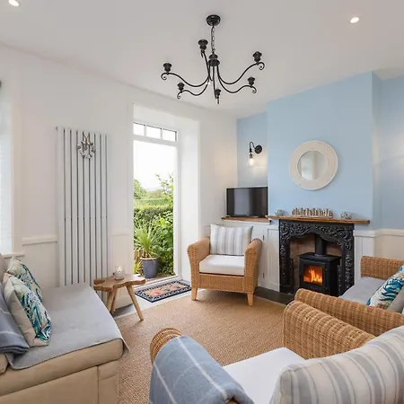 Coastguard's With A View Robin Hood's Bay