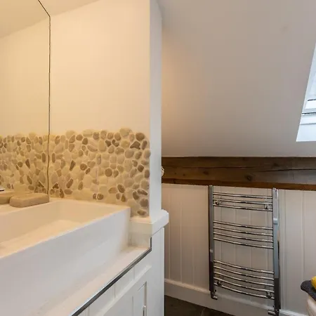 Coastguard's With A View Ferienhaus